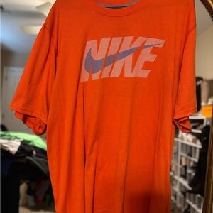 Nike Men's Orange T-Shirt